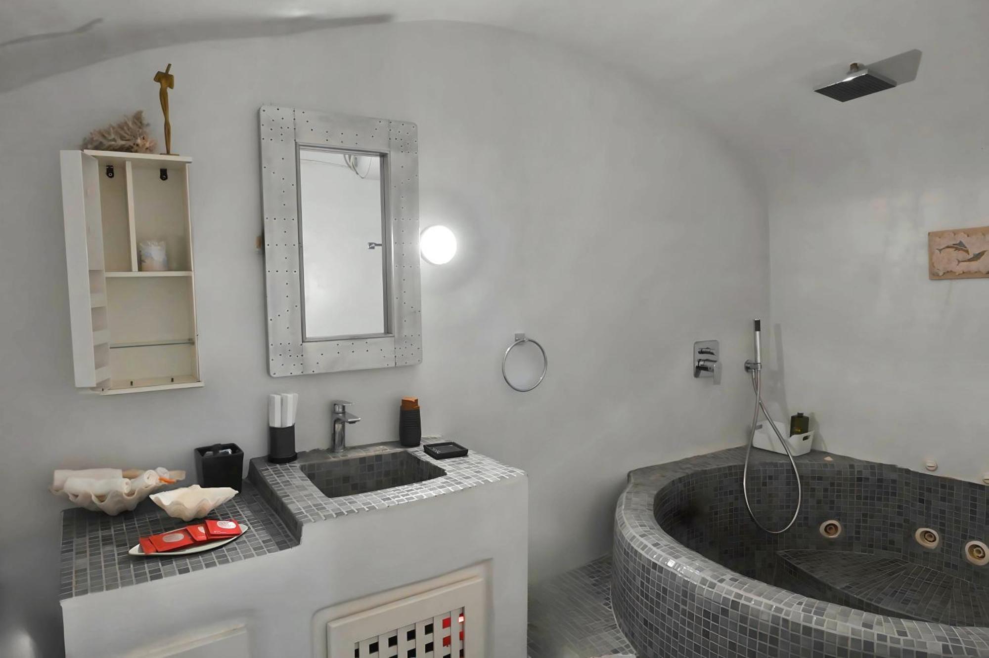 White Cave Private Villa Pyrgos Kallistis Ngoại thất bức ảnh