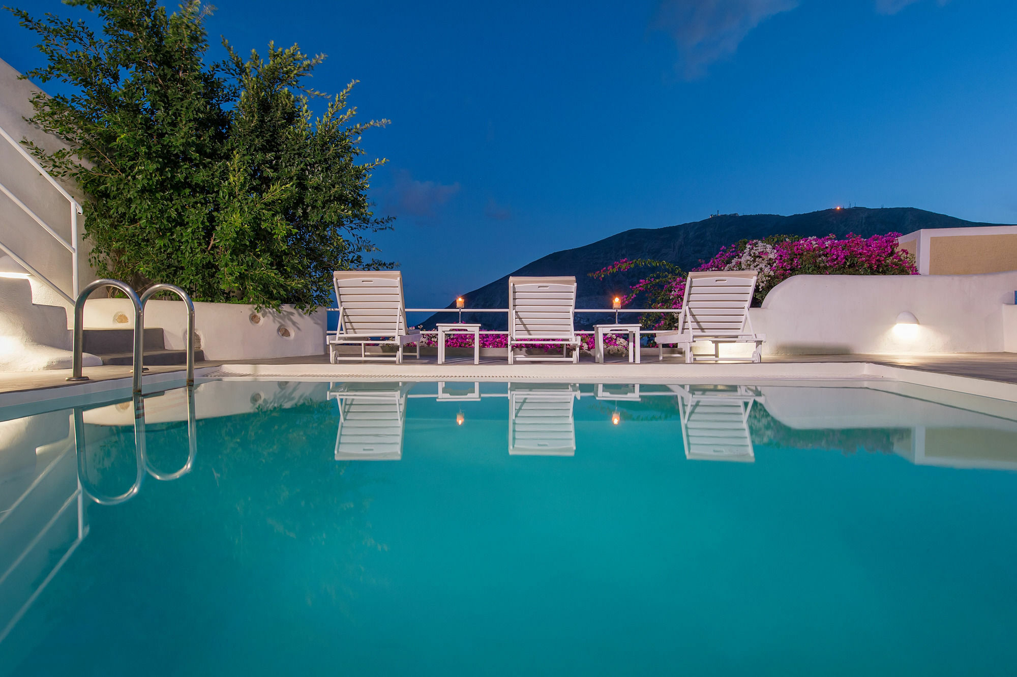 White Cave Private Villa Pyrgos Kallistis Ngoại thất bức ảnh
